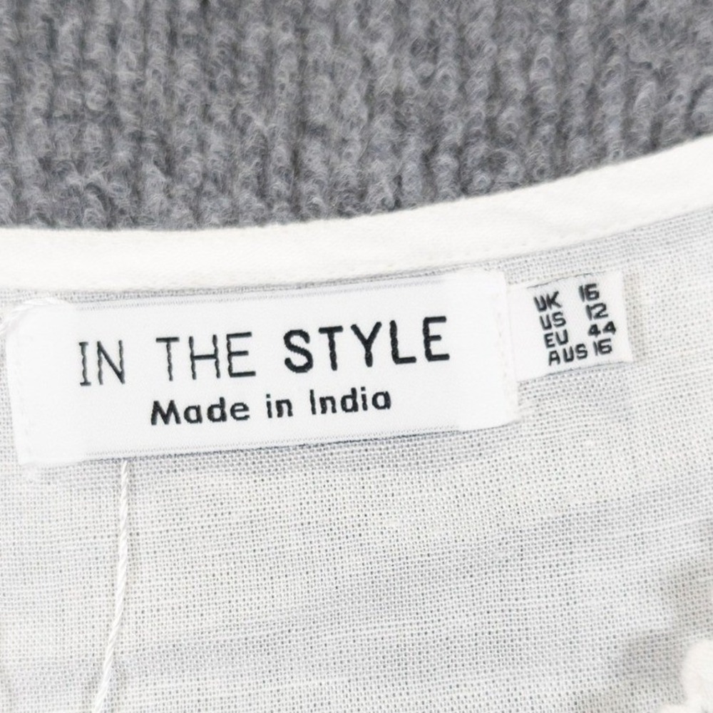 Crop Top Linen Blend Shirt Women 12 White Pompom Trim Festival Boho Cottagecore - Picture 3 of 11